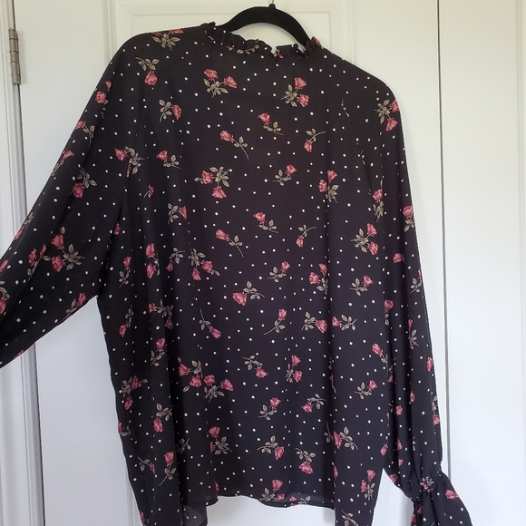 NWT ASOS PLUS size 18 Balloon Sleeve Floral Blouse - Picture 5 of 7